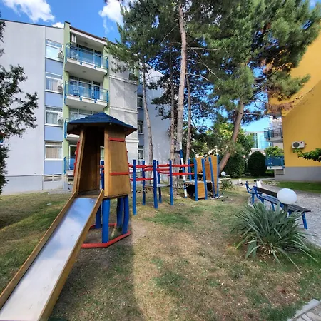 до плажа в Apartament
